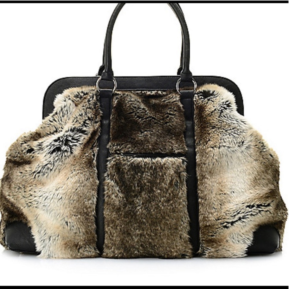 Donna Salyers’ Faux Fur Weekender Bag